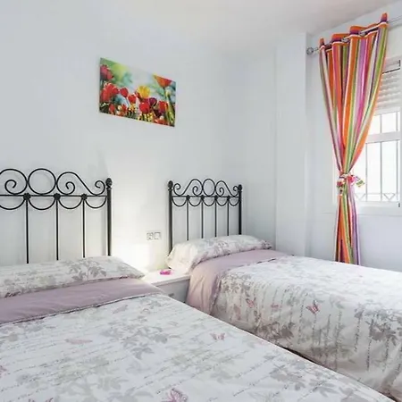 Violeta Centro Parking Privado Apartment Malaga