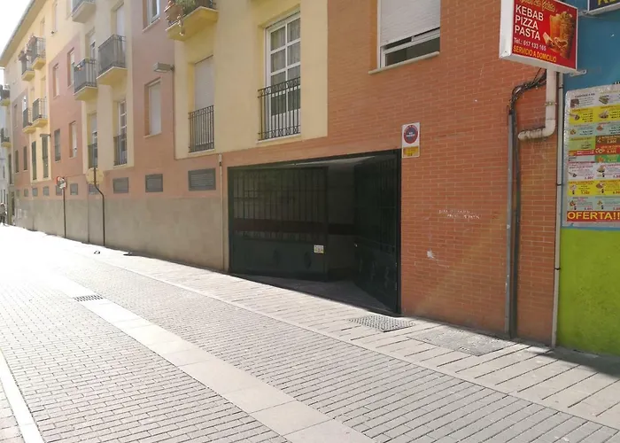 Violeta Centro Parking Privado 아파트