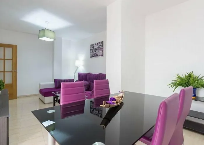 Violeta Centro Parking Privado * 말라가