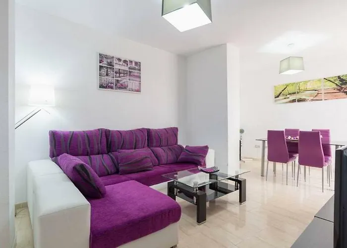 Violeta Centro Parking Privado 말라가
