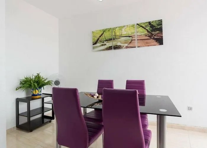 아파트 Violeta Centro Parking Privado *